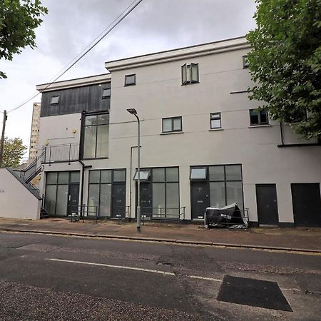 Stylish & Modern Apartment - Southend Stays 외부 사진